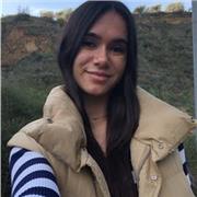 Profesora de latín y griego apto para todas las edades y niveles.